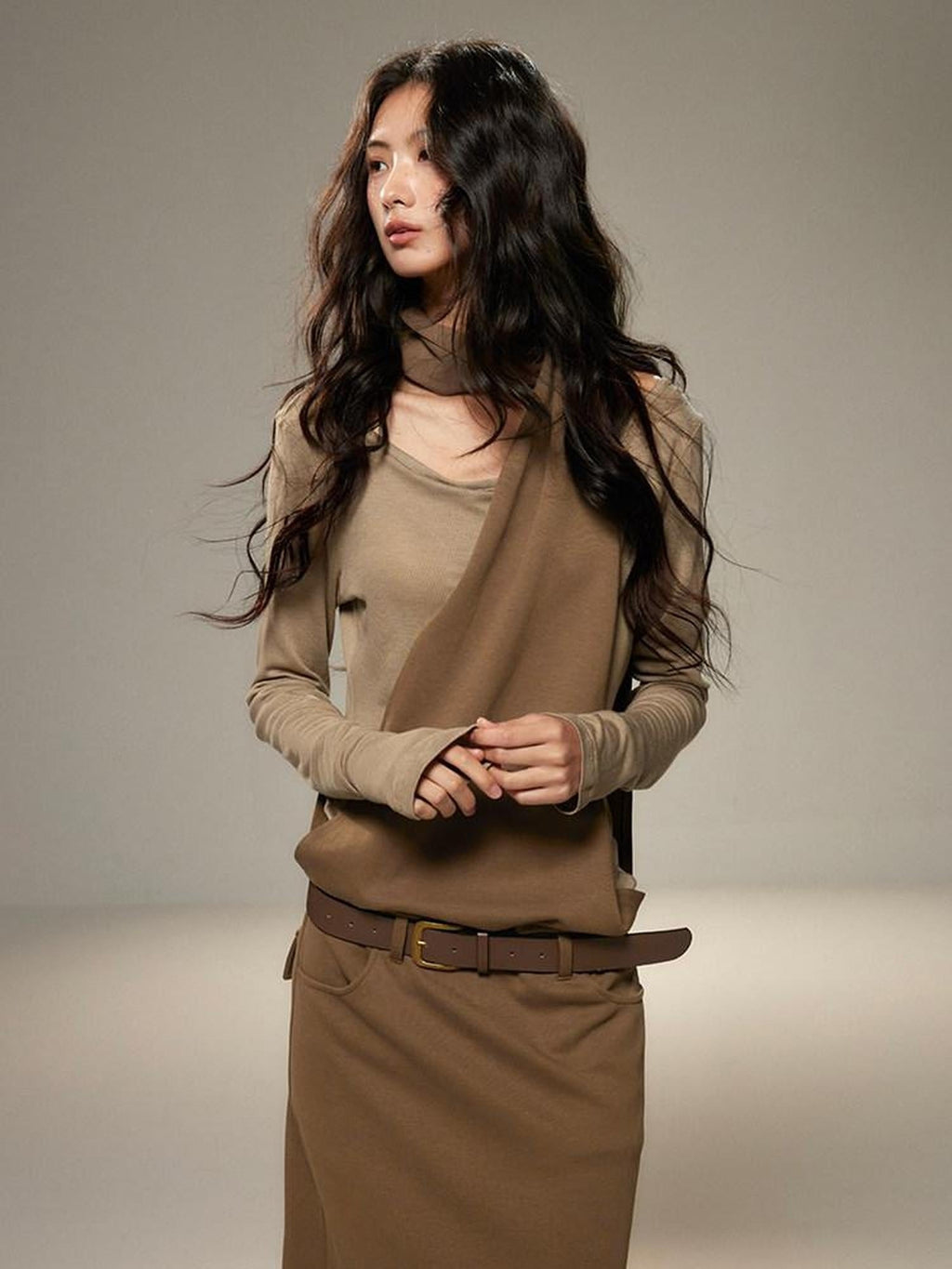 Cinched Waist Halter Neck Faux Layered Wasteland Long Sleeve Casual Maxi Dresses