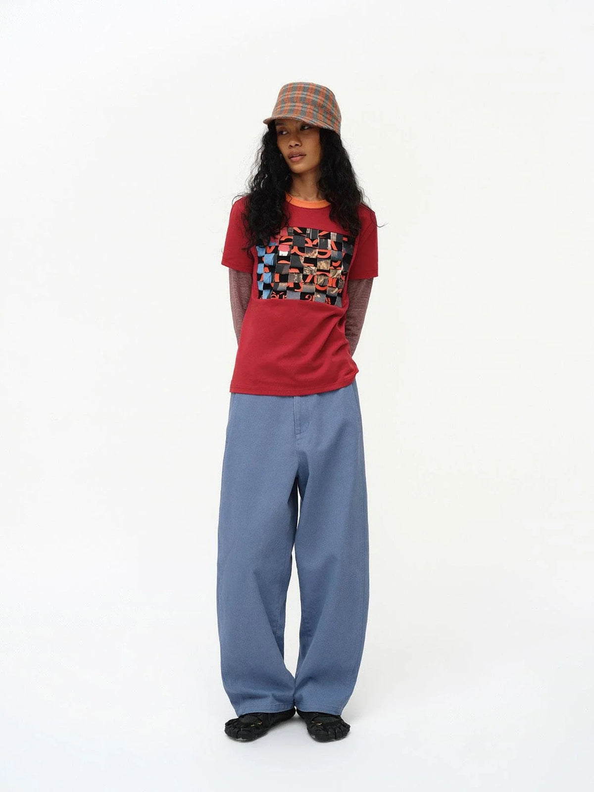 Distressed Mosaic Collar Long Sleeve Tee
