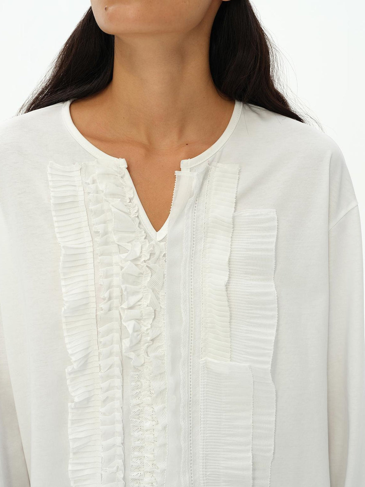 Frayed Lotus Lace Poet Tee French Pleat Long Sleeves