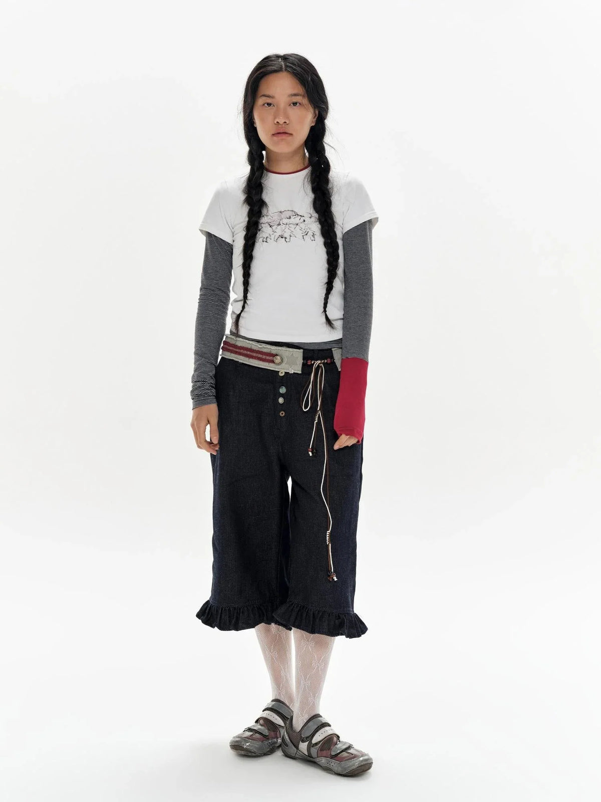 Green Star Contrast Belt With Lotus Buttons