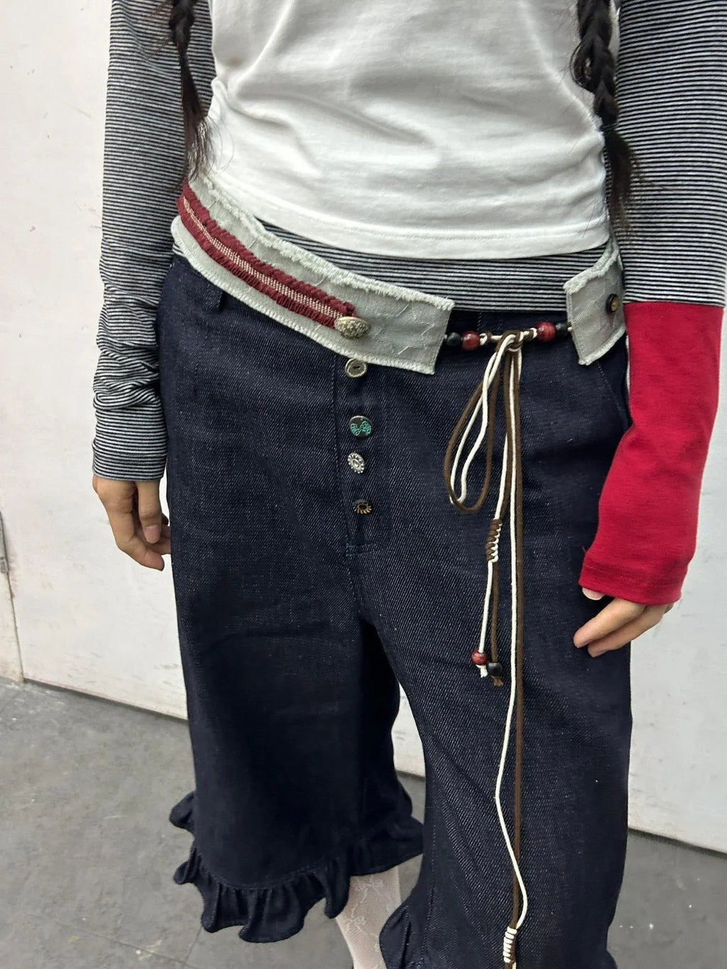 Green Star Contrast Belt With Lotus Buttons