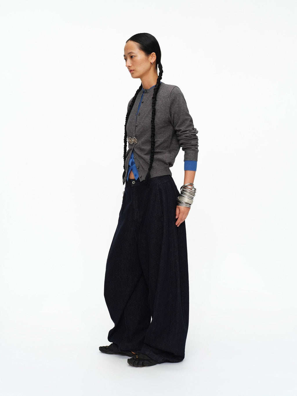 Soft Viscose Button Cropped Crew Neck Long Sleeve Women Heather Grey Cardigans