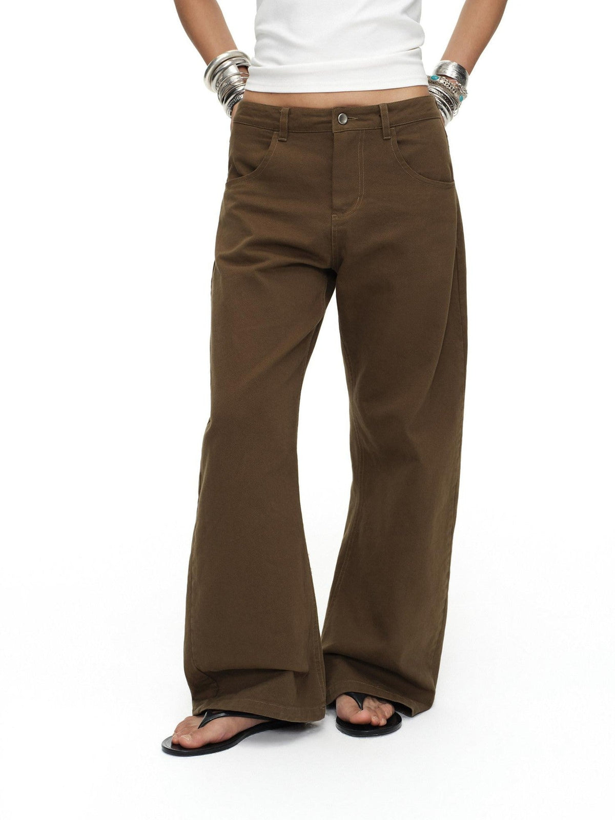 Tea Brown Low Rise Enzyme Wash Button Fly Women'S Cotton Straight-Leg Jeans
