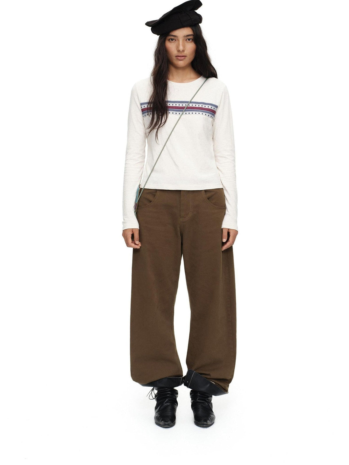 Tea Brown Low Rise Enzyme Wash Button Fly Women'S Cotton Straight-Leg Jeans