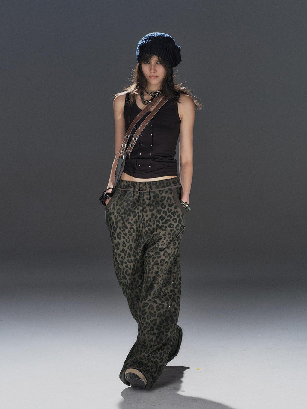 Black Rhinestone Frayed Edge Street Punk Stretch Women'S Cotton Blend Tank Tops