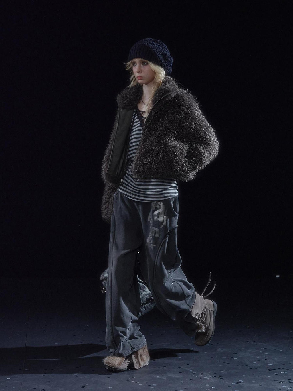 Dark Gray Faux Fur Stand Collar Zipper Women's Polyester Cropped Jackets