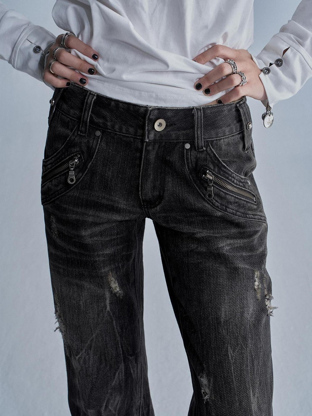 Distressed Embroidered Multi Pocket Zip Women's Denim Straight-leg Jeans