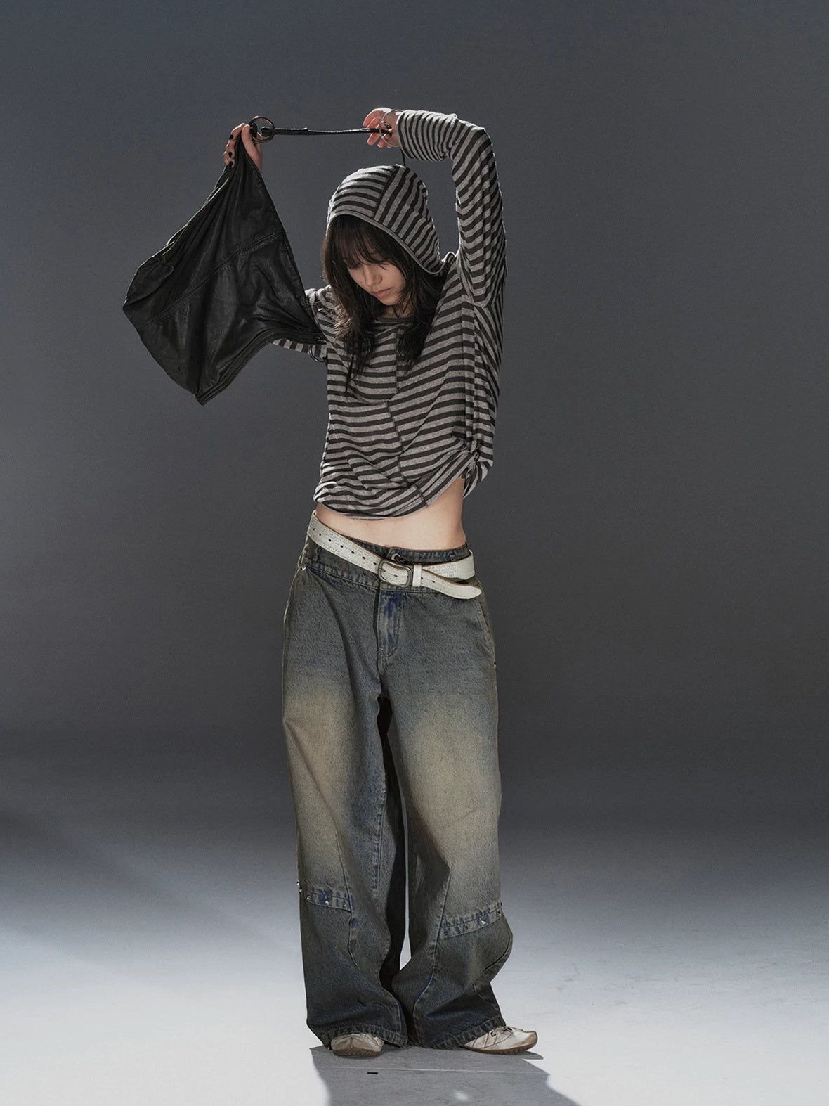 Distressed Punk Rivet Wide Leg Natural Waist Unisex Dirty Blue Denim Jeans