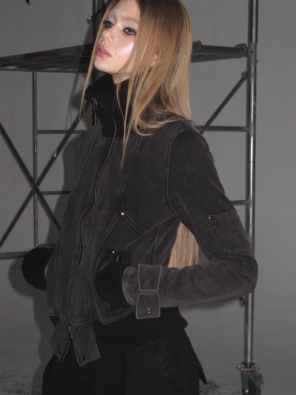 Vintage Wash Zip Up Cropped Hoodie