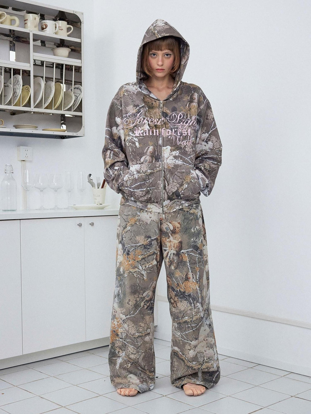 Cropped Camo Bear Print Lettering Women's Cotton Zip-up Hoodies