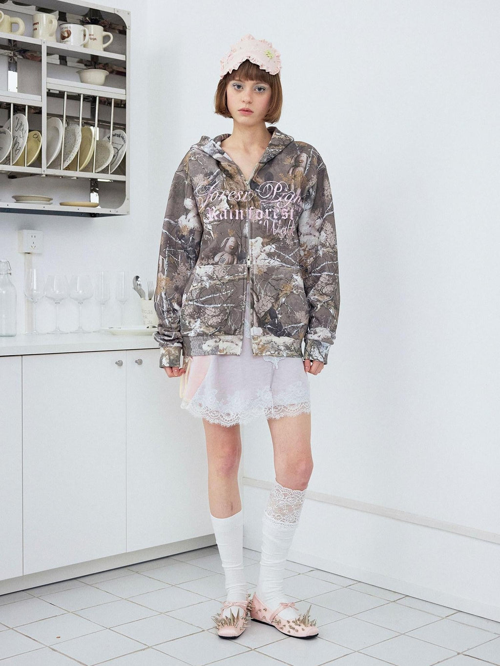 Cropped Camo Bear Print Lettering Women's Cotton Zip-up Hoodies