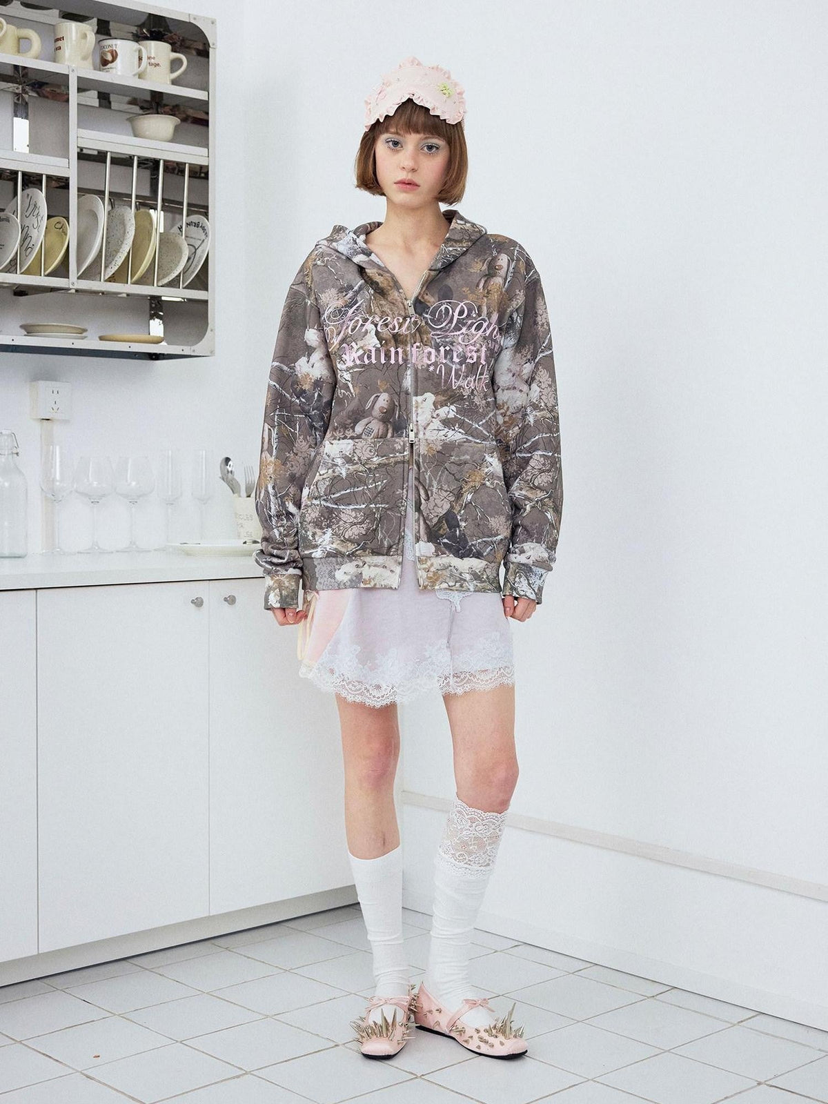 Cropped Camo Bear Print Lettering Women's Cotton Zip-up Hoodies